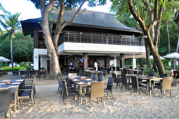 Anvaya Cove - Pawikan Bar & Grill